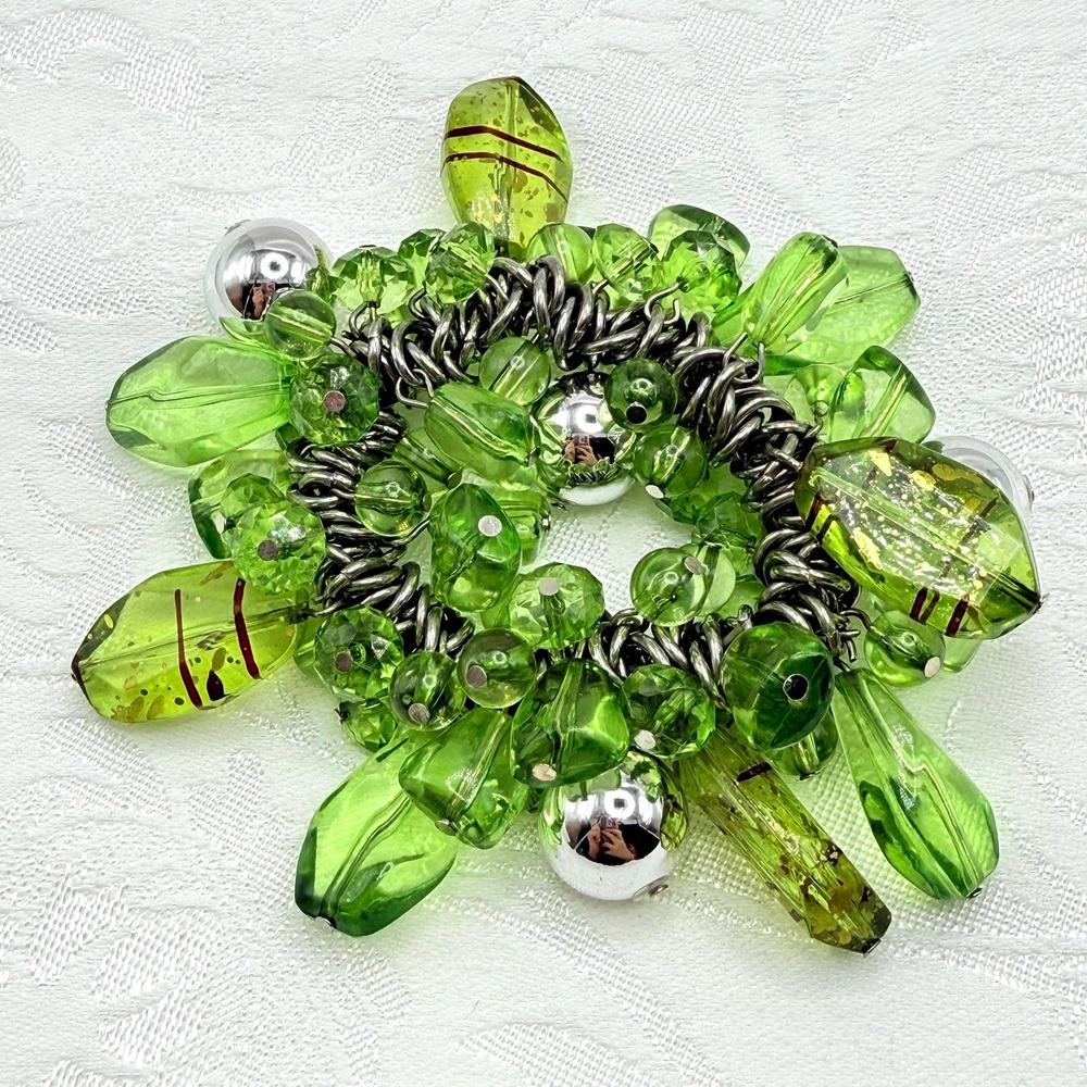 Vintage Chunky Lettuce Green Acrylic Bead Stretch Bracelet w/ Abstract Splotches